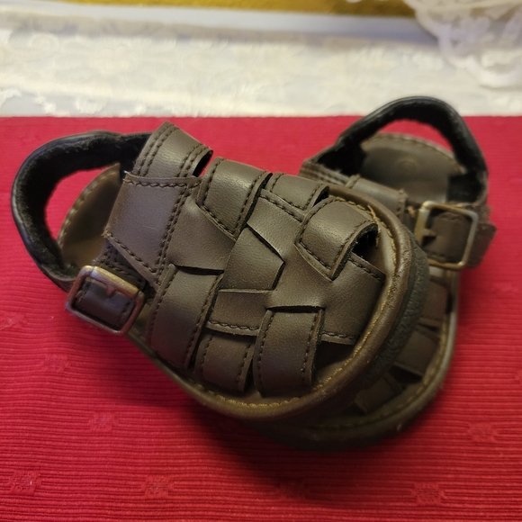 HOST PICK 😊 Kid's Rugged Outback Sandals Buckle Velcro Strap - Picture 8 of 13